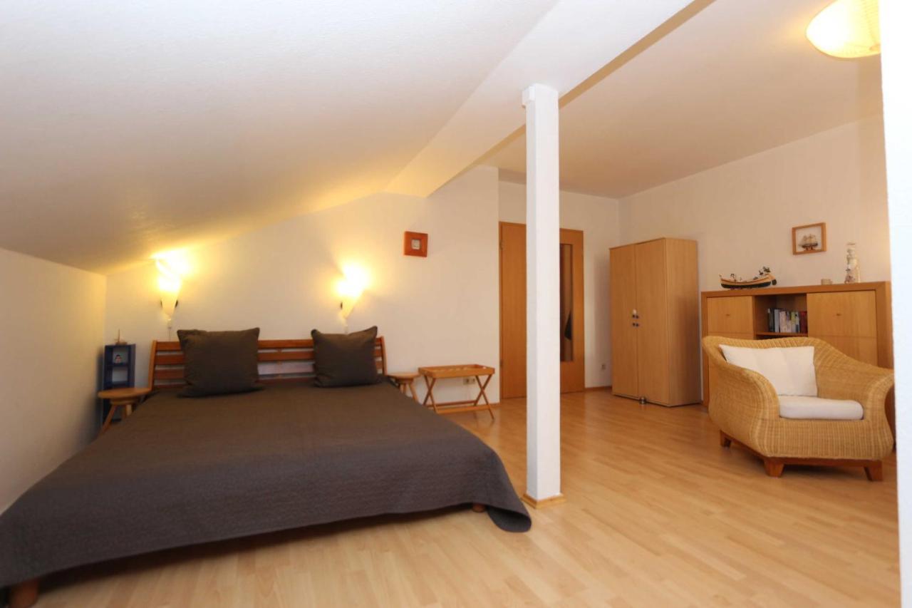 Fewos Herrmann Am Strauchelfeld 4 24 Apartment *